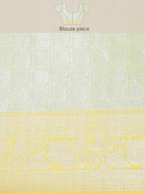 Green woven Faux kanchipuram silk saree with blouse 5