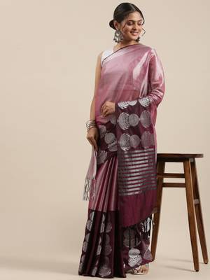 Pink woven kanchipuram silk saree with blouse 3