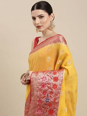 Gold woven cotton silk saree with blouse 1