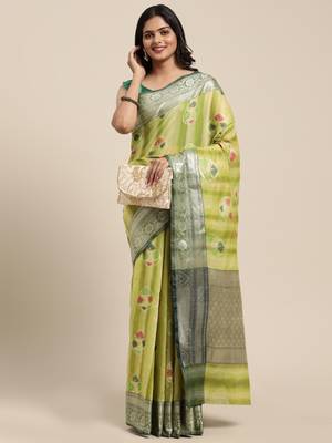 Light green woven cotton silk saree with blouse 3