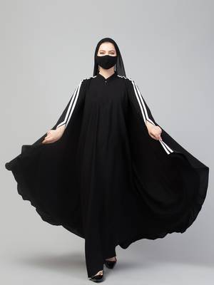Beautiful Plain Color Irani Kaftan With Double Stripes 4