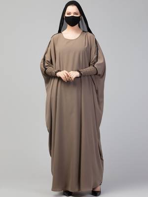 Free Size kaftan with long elasticated sleeves. 2