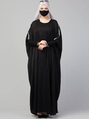 Free Size kaftan with long elasticated sleeves. 3