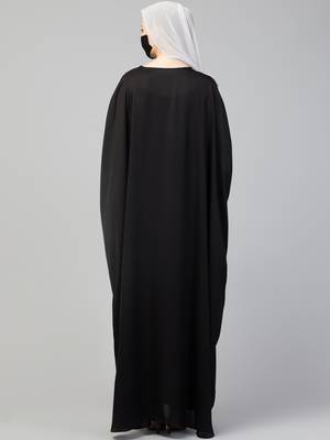 Free Size kaftan with long elasticated sleeves. 5