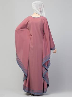 Elegant Kaftan Abaya with contrast striped borders. 5
