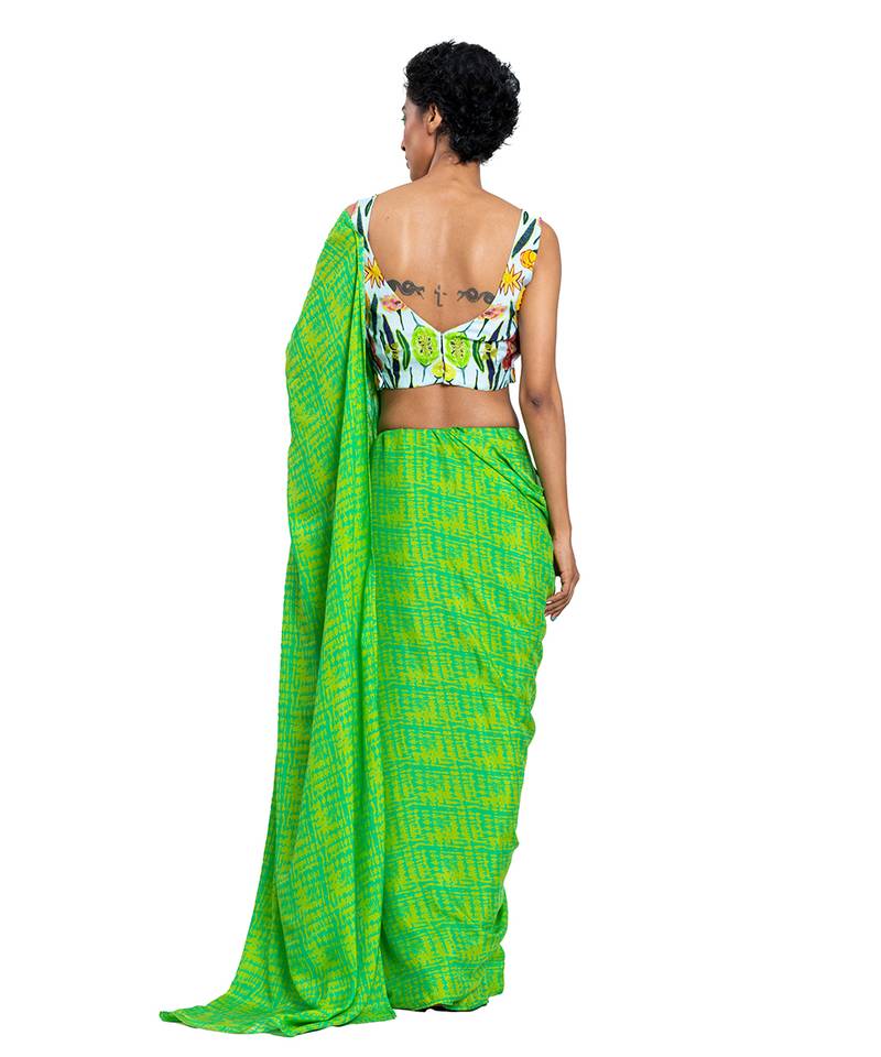 Green Floral Muslin Saree With Blouse