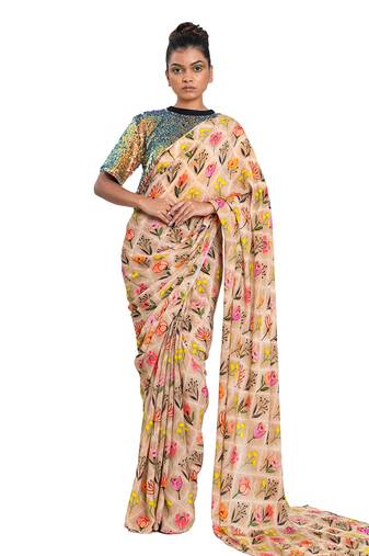 Beige Crepe Plain Saree With Blouse
