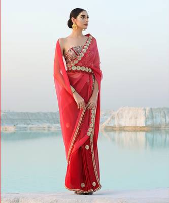 Ameera Rasp-Red Fusion Saree With Sitara Corset Set 2