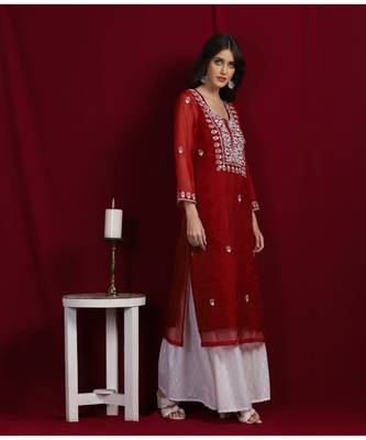 Organza maroon chikankari kurti with white and golden detailing 2