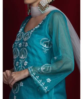 Organza green chikankari kurti with white and golden detailing 4