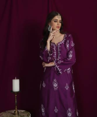 chanderi chikankari mauve colour  kurti 2