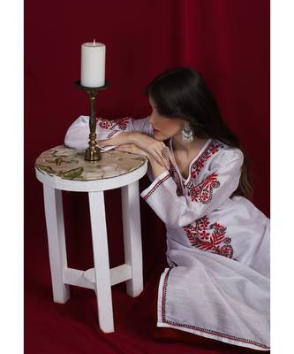 Art silk chikankari kurti with red and black thread work 4