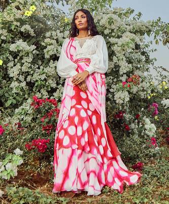 Red Chiffon Saree With Blouse 1