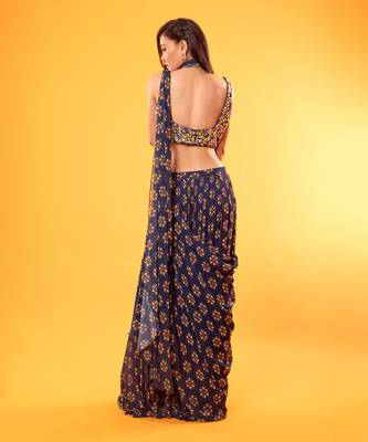 Blue Saree With Blouse 3