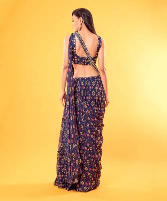 BLUE Jaal Printed Tiered Saree   3