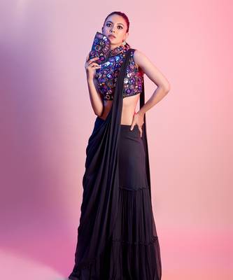 Dark Green Saree With Blouse 1