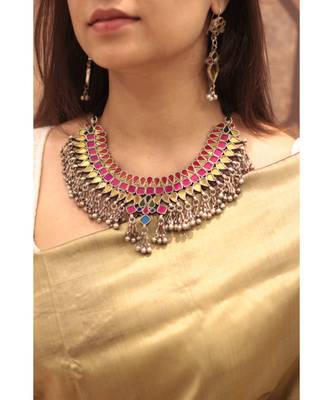 Silver Kaamisha Necklace 1