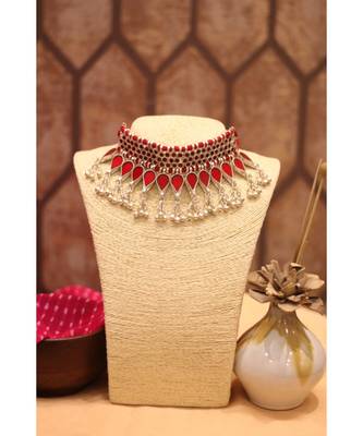 Silver Red Petal Necklace 1