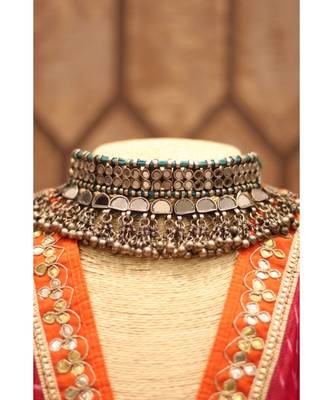 Silver Lakisha Necklace 3