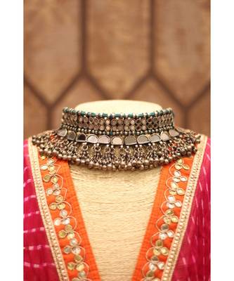 Silver Lakisha Necklace 4