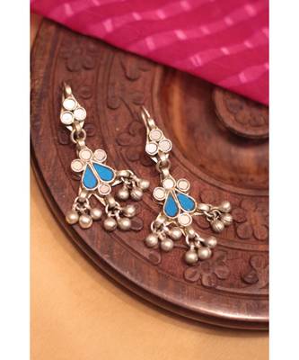 Silver Haseen Earrings 2