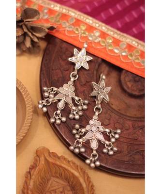 Silver Shaaheen Earrings 1