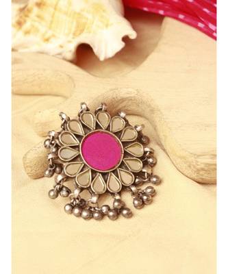 Silver Pink Veeya Ring 1