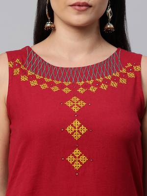 Maroon plain cotton cotton-kurtis 5