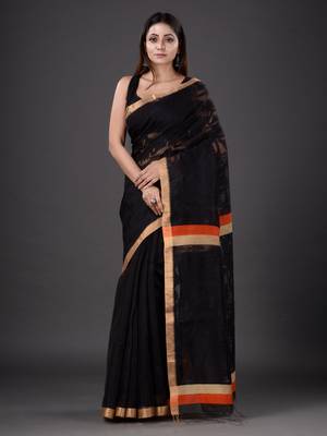 Black hand woven pure silk saree with blouse 1