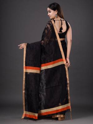 Black hand woven pure silk saree with blouse 3