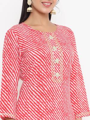 Red printed rayon kurtas-and-kurtis 5
