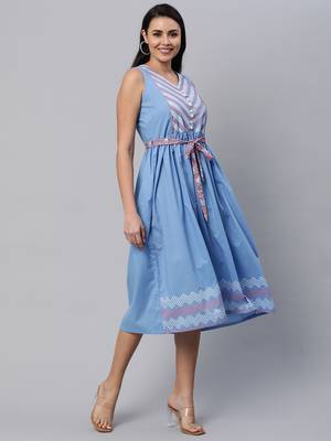 Blue printed cotton long-dresses 3