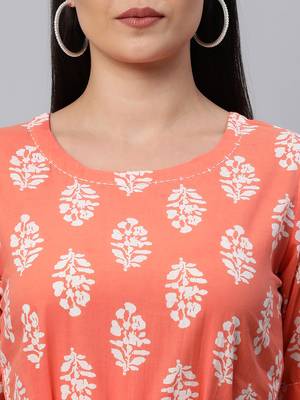 Pink printed cotton long-dresses 5