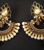 Black danglers-drops