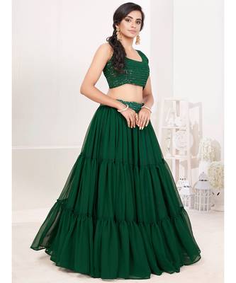 Green Embroidered semi stitched Lehenga & unstitched blouse with dupatta 4