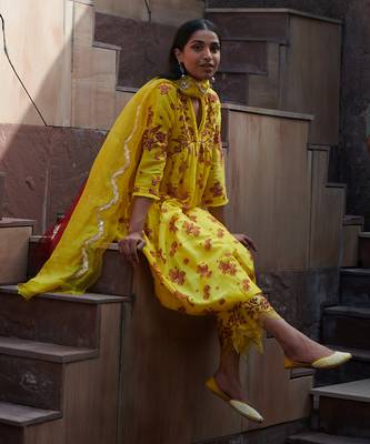 Gulab Bright Yellow And Maroon Kurta-Sets 2