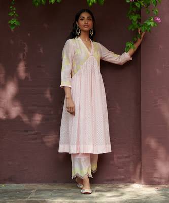 Gulmohar Pale Pink And Yellow Kurta-Sets  2