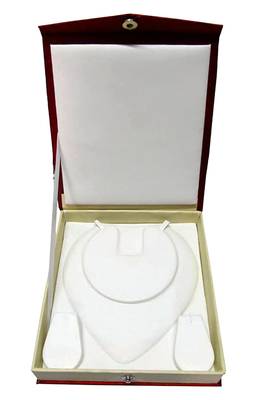 Atorakushon Satin Jewellery Necklace Box Pouches Earrings Half Set Box For Travelling Organizer Women 3 Pcs Maroon 2