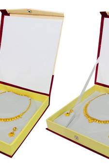 White jewellery-box