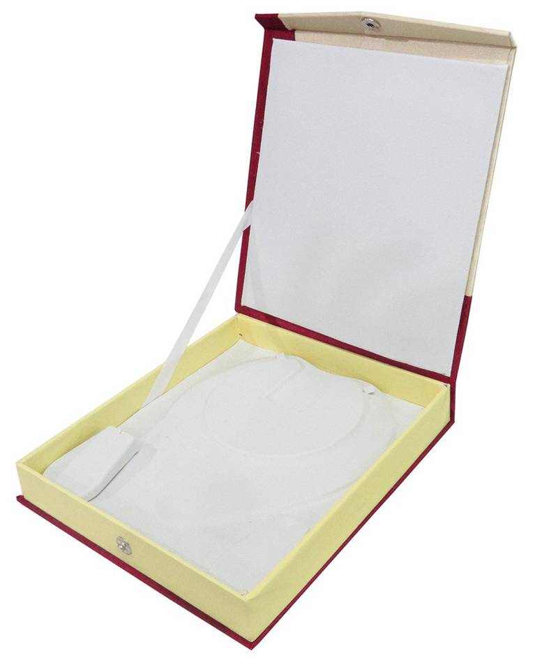 White jewellery-box