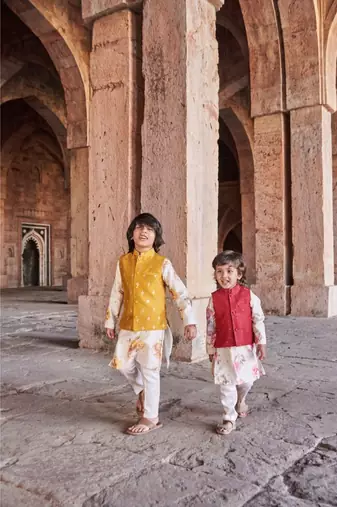 Floral Organza Kurta With Mukesh Chanderi Jacket Set