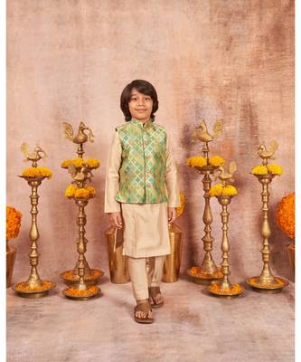 Zari Handloom Chanderi Jacket And Beige Kurta Pajama Set 2
