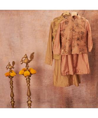 Handloom Pinted Tussar Silk Jacket With Matching Kurta Pajama Set 4