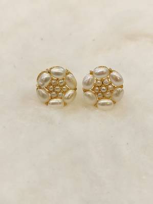 White pearl earrings 1