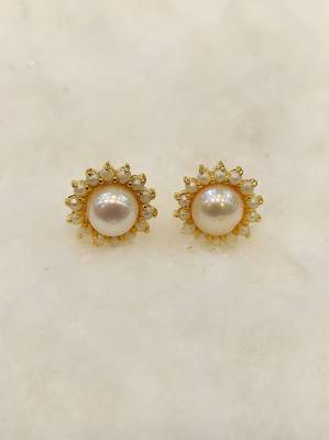 White pearl earrings 1