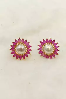 Pink pearl earrings