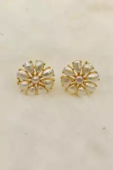 White pearl earrings