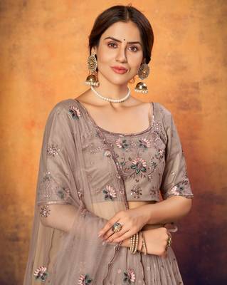 Prepossessing Dusty Rose Pink Thread With Sequins Embroidered Net Semi Stitched Party Lehenga 3