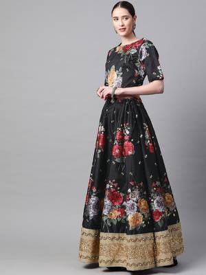 Black embroidered art silk semi stitched lehenga 3