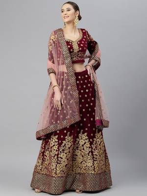 Engaging Purple Zari, Sequins And Thread Embroidered Velvet Semi Stitched Dulhan Lehenga 1